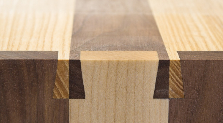 WOOD PLUGS FOR CONNECTIONAND ACCURATE POSITIONING
